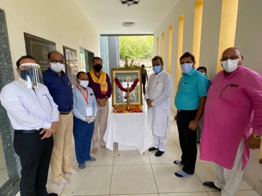 Vishv Umiya Foundation, Devasya Hospital and AMU Corporation Started Covid Hospital